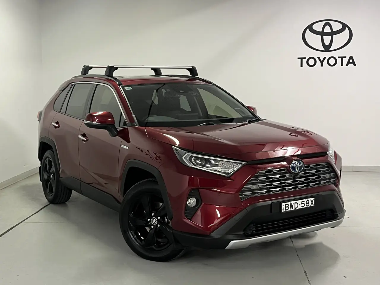 2021 Toyota Rav4 Hybrid Gallery Image 1