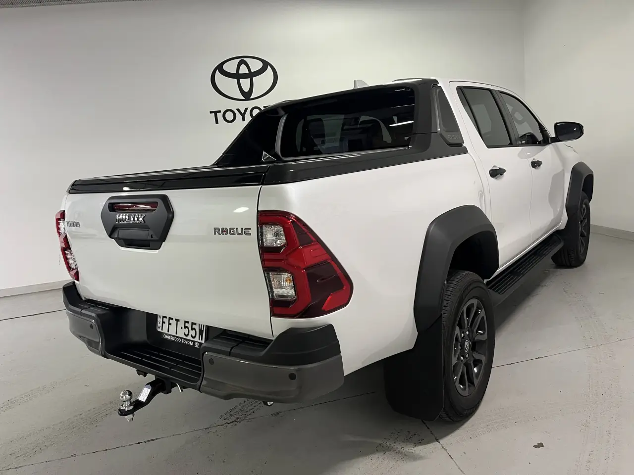 2023 Toyota Hilux Gallery Image 5