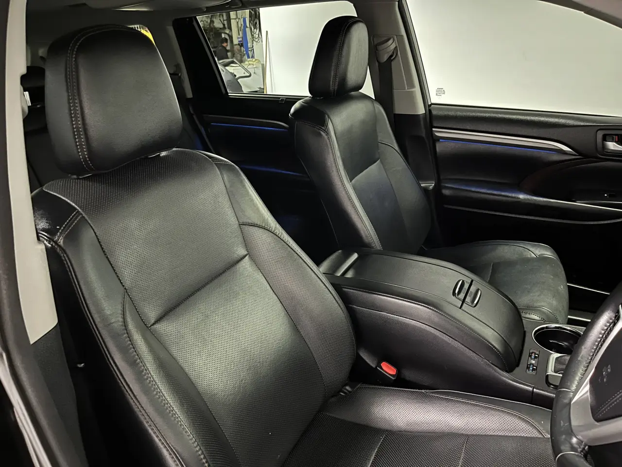 2017 Toyota Kluger Gallery Image 10