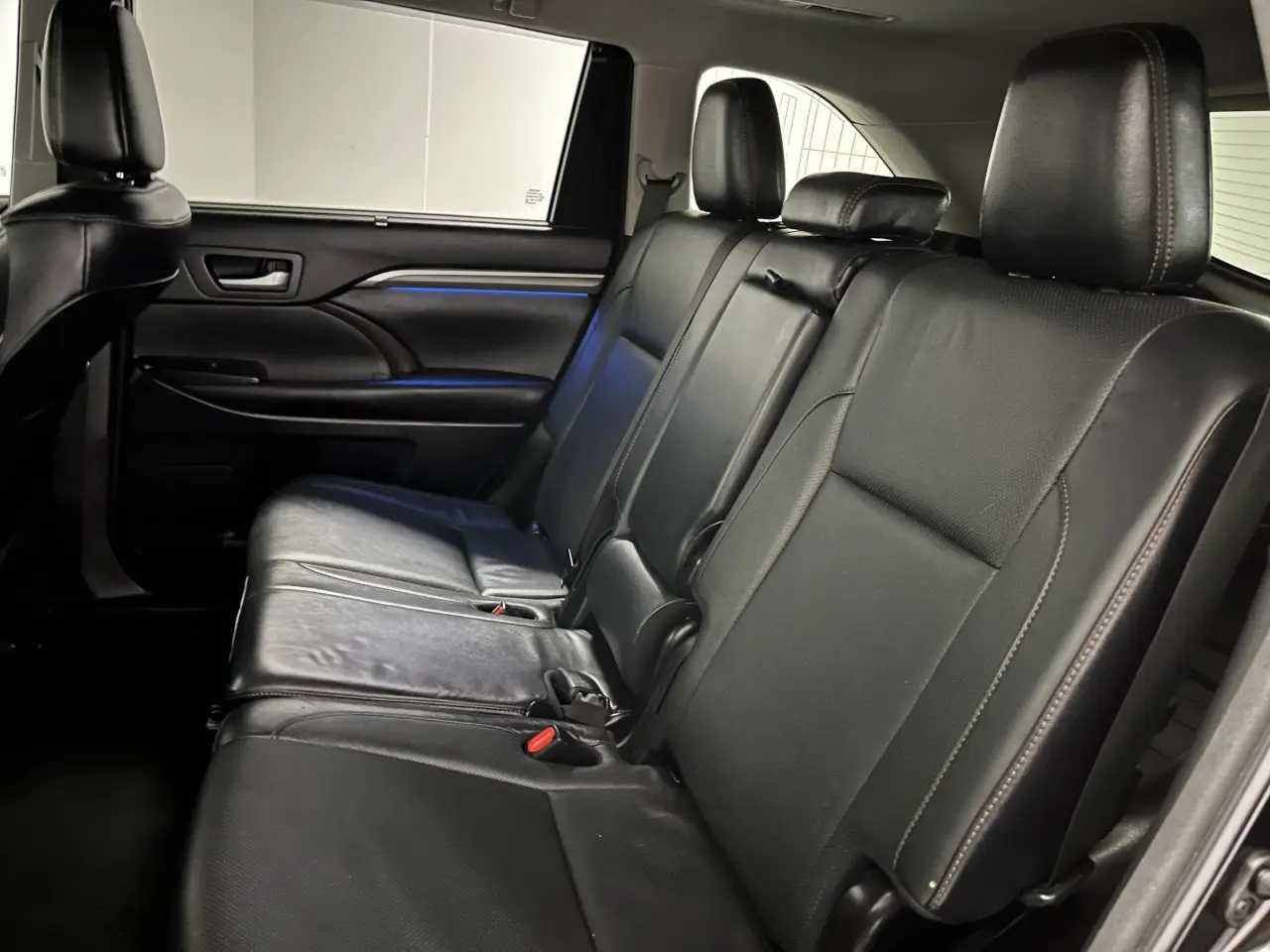 2017 Toyota Kluger Gallery Image 12