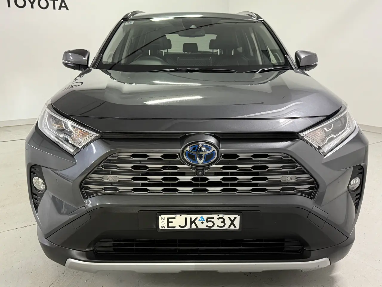 2020 Toyota Rav4 Hybrid Gallery Image 3