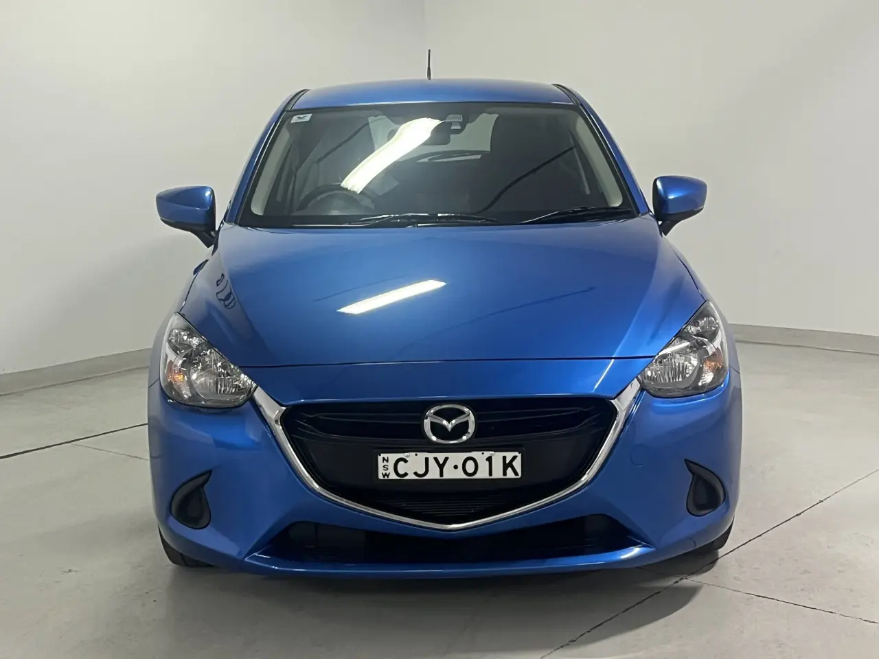 2018 Mazda Mazda2 Gallery Image 3