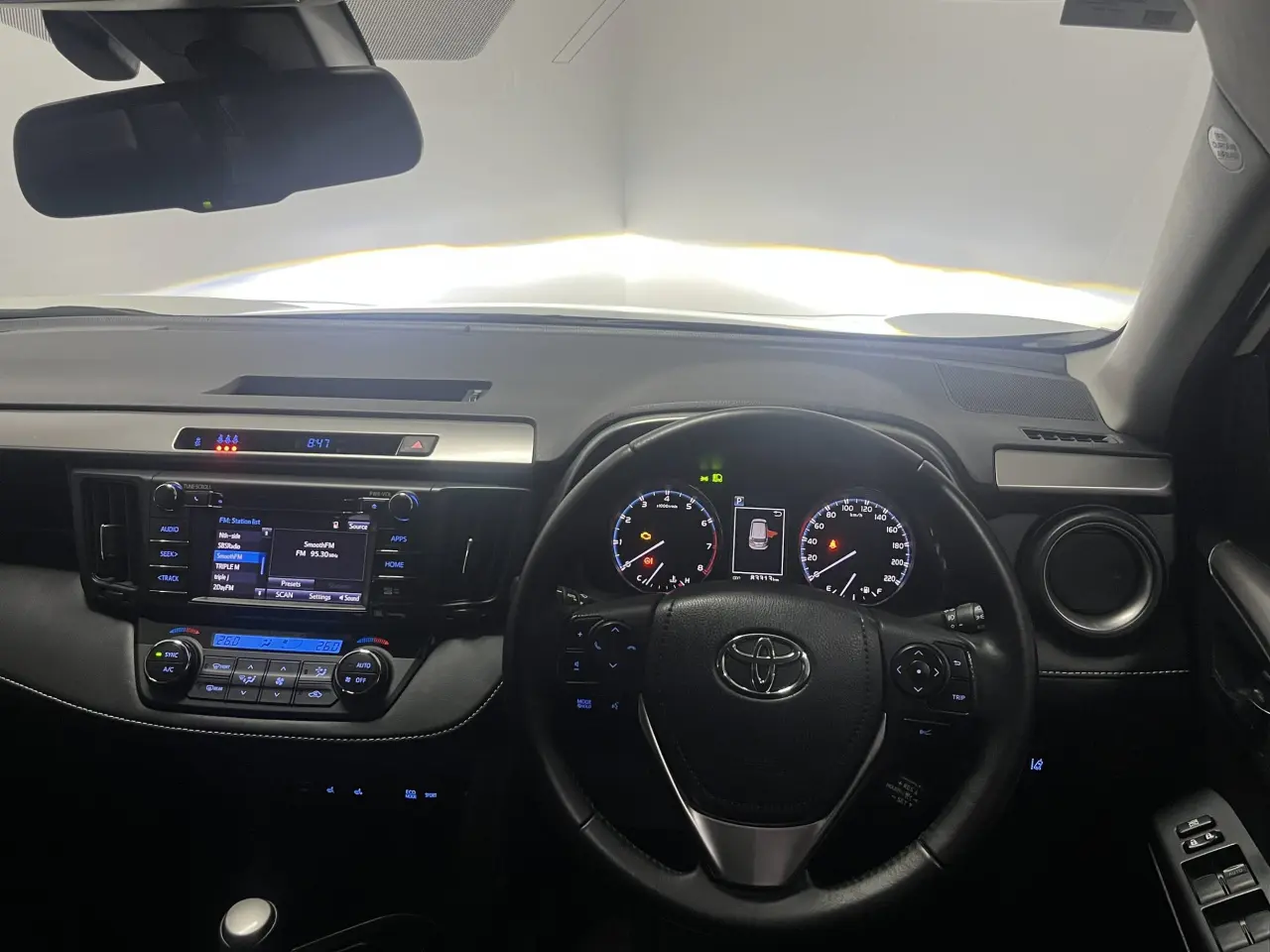 2015 Toyota Rav4 Gallery Image 15