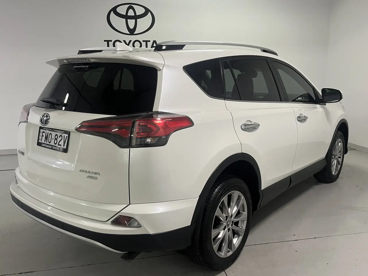 2015 Toyota Rav4 Gallery Image 5