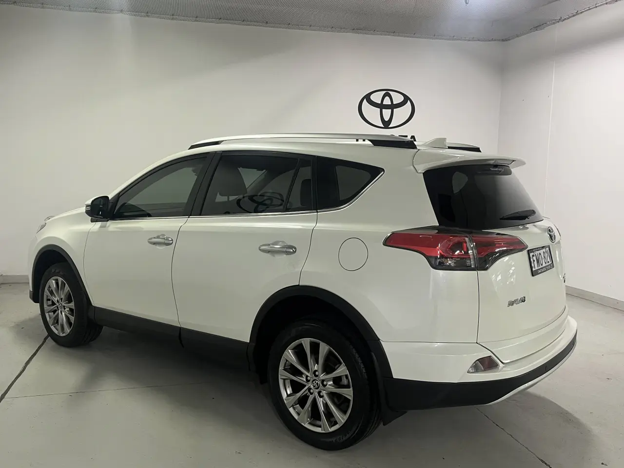 2015 Toyota Rav4 Gallery Image 7