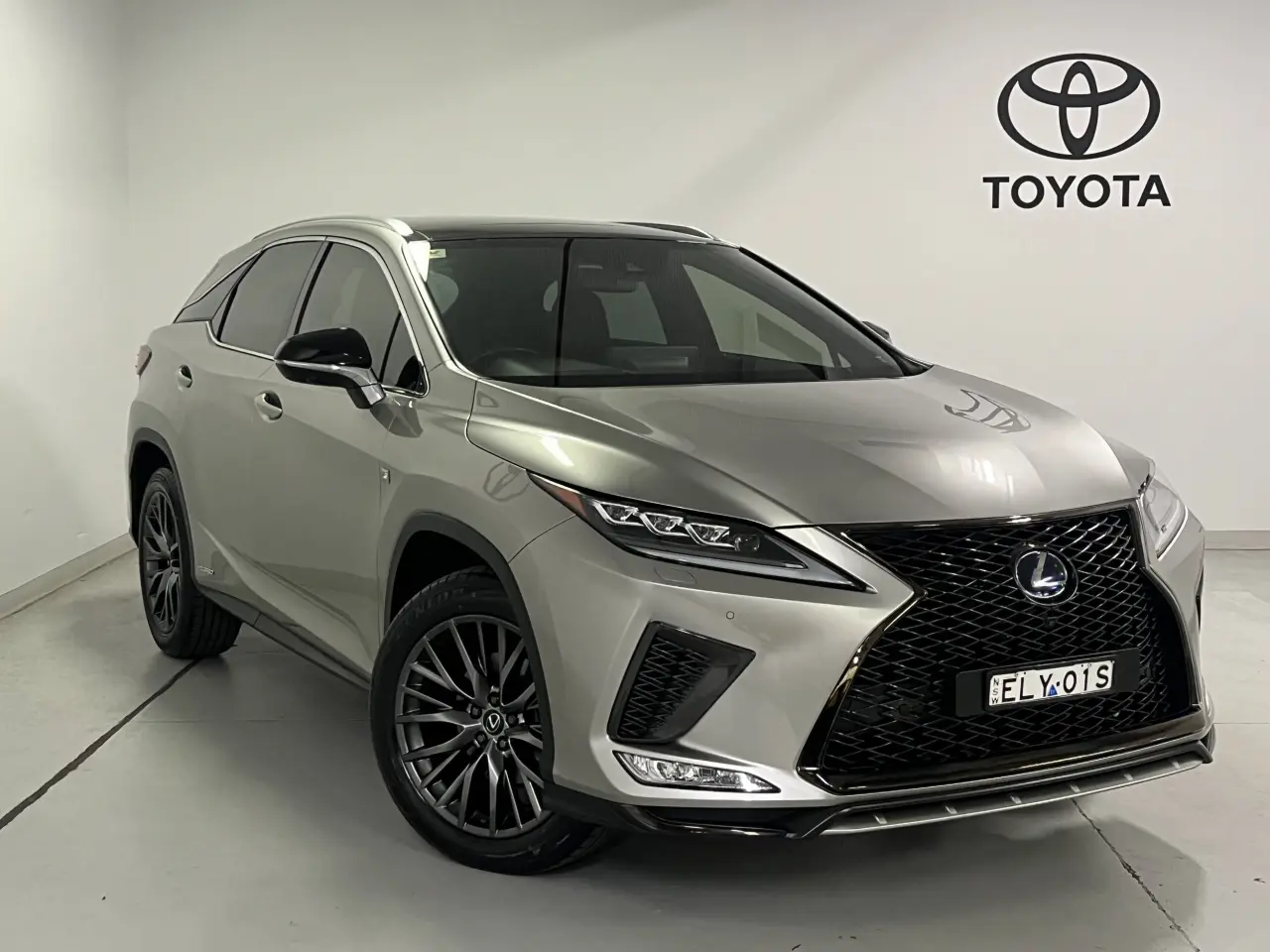 2020 Lexus Rx450h Gallery Image 1