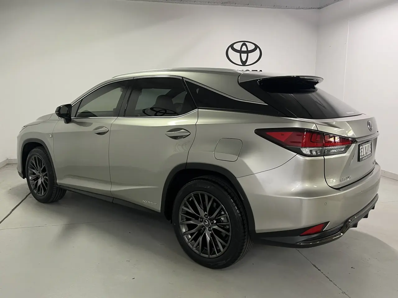 2020 Lexus Rx450h Gallery Image 7