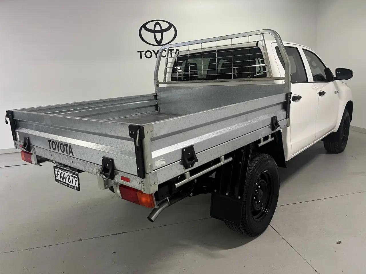 2019 Toyota Hilux Gallery Image 5