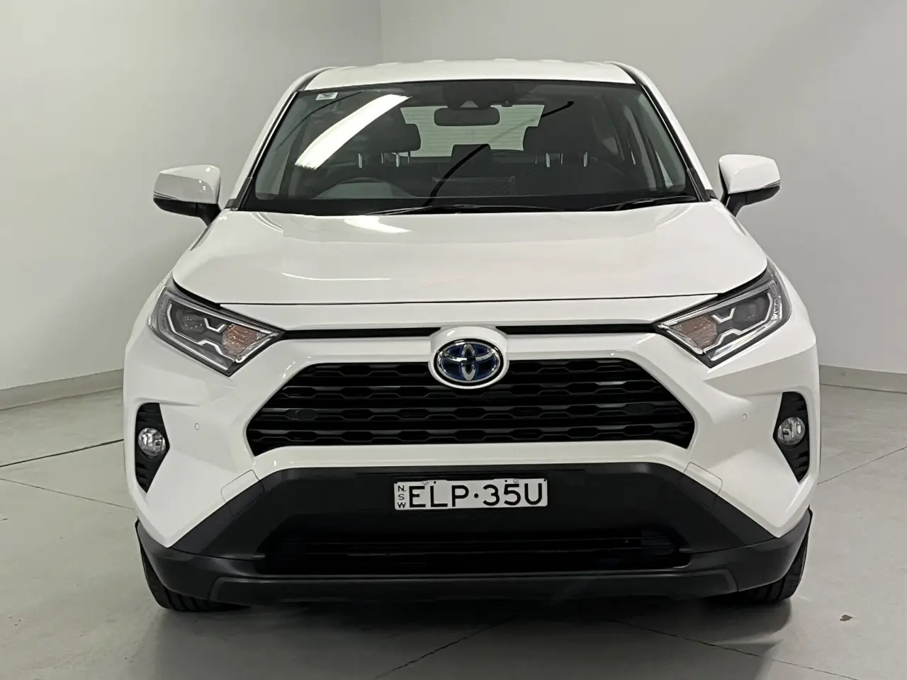 2020 Toyota Rav4 Hybrid Gallery Image 3