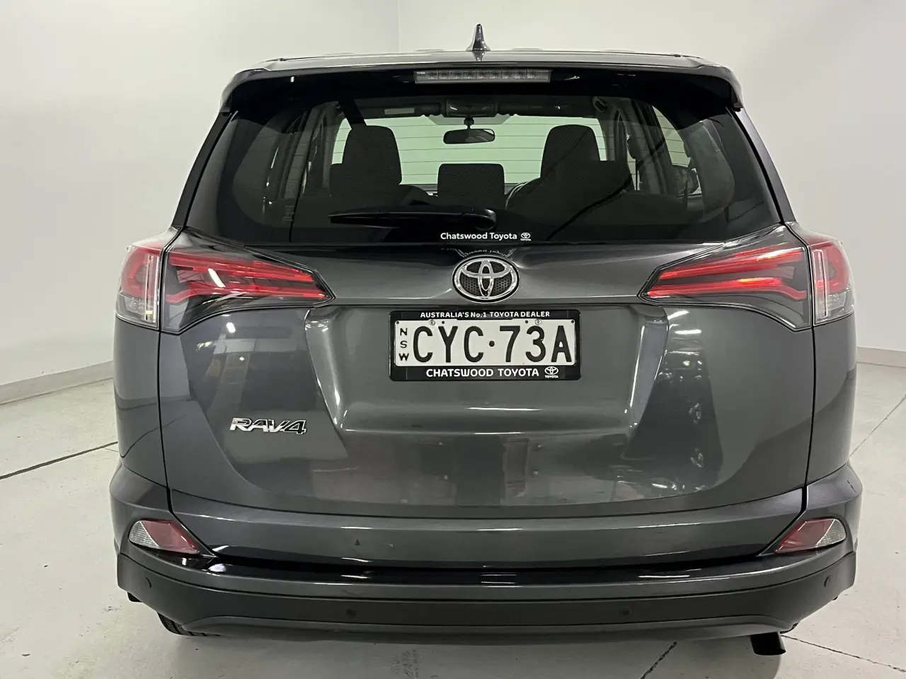 2016 Toyota Rav4 Gallery Image 6