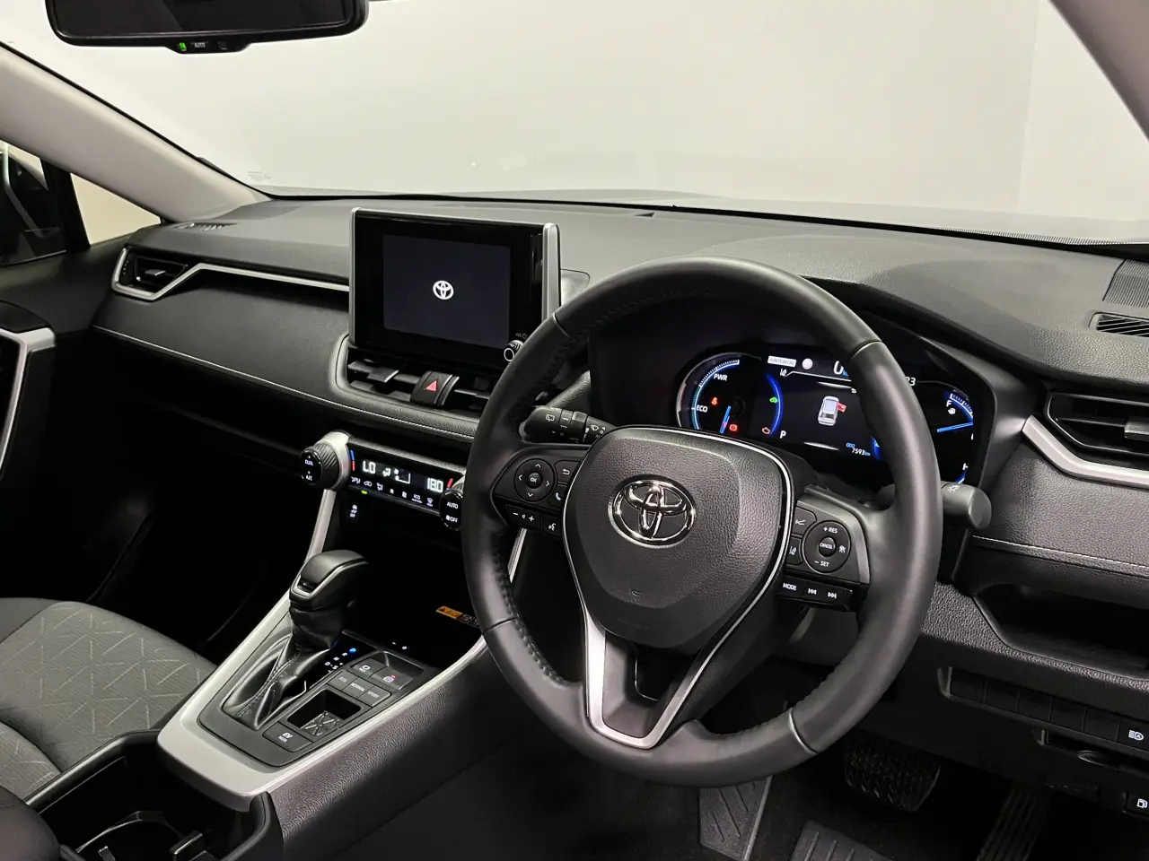 2024 Toyota Rav4 Hybrid Gallery Image 14