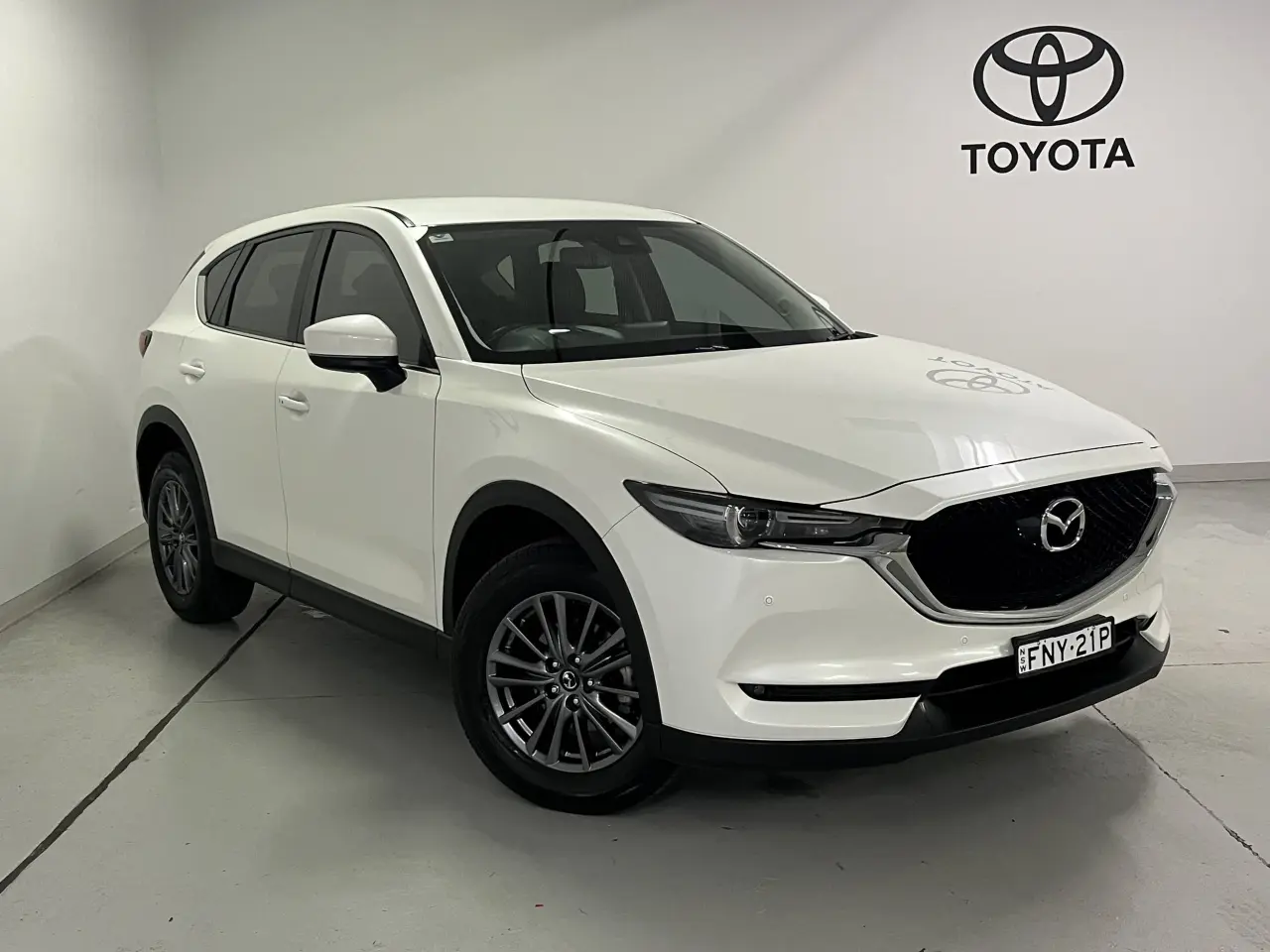 2018 Mazda Cx-5 Gallery Image 1