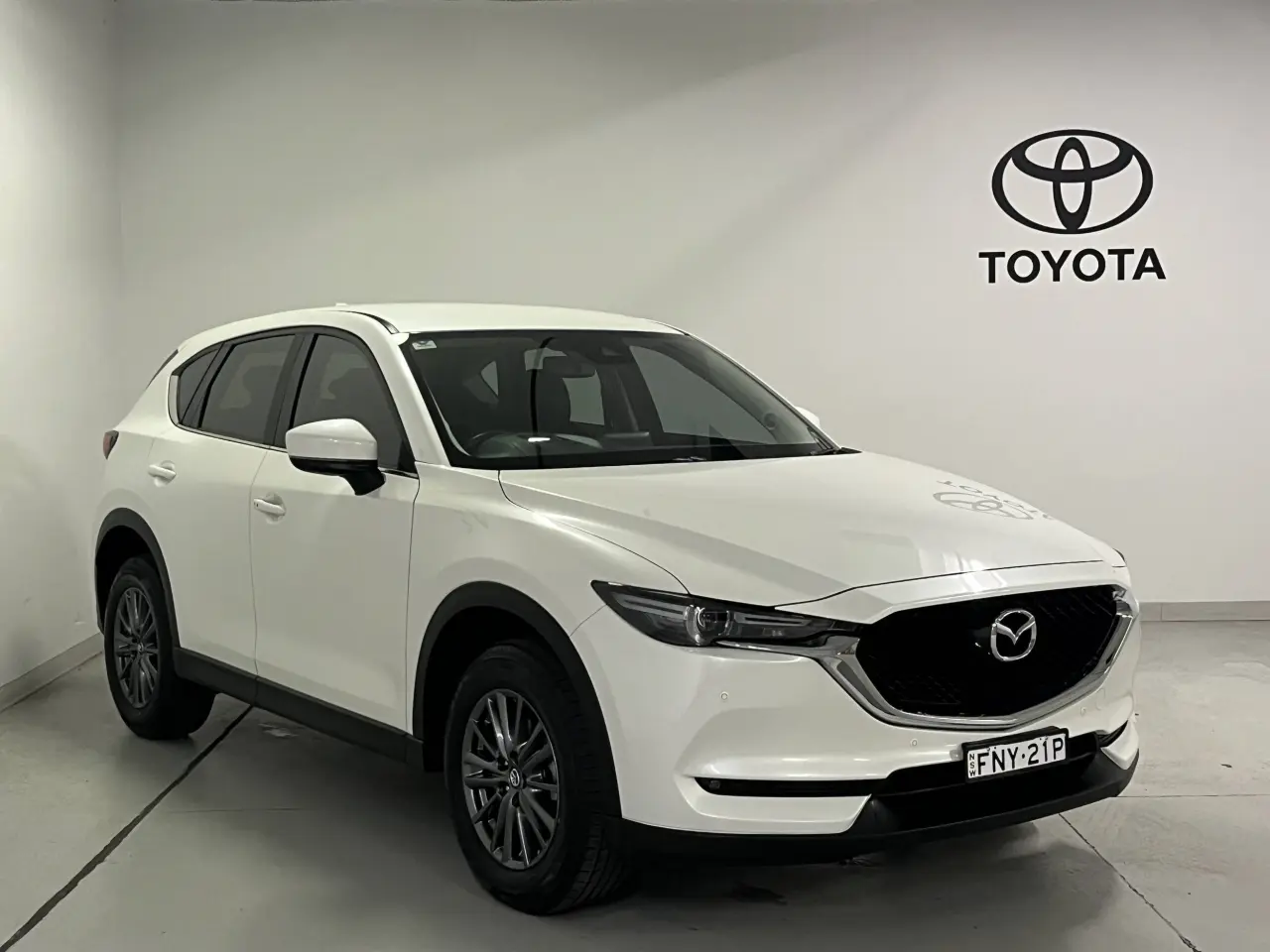 2018 Mazda Cx-5 Gallery Image 2