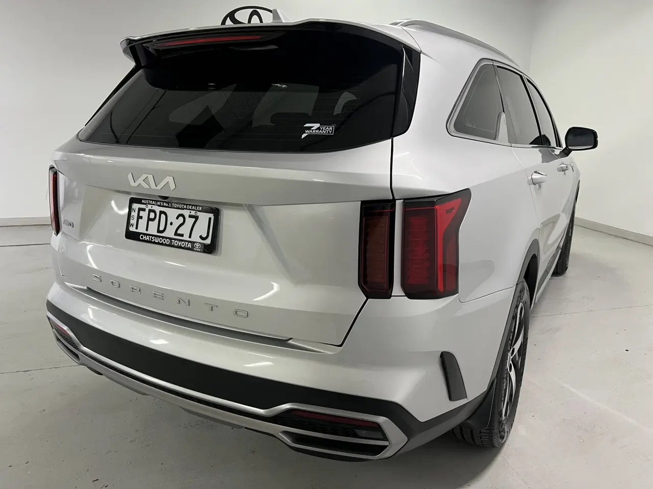 2022 KIA SORENTO Gallery Image 10