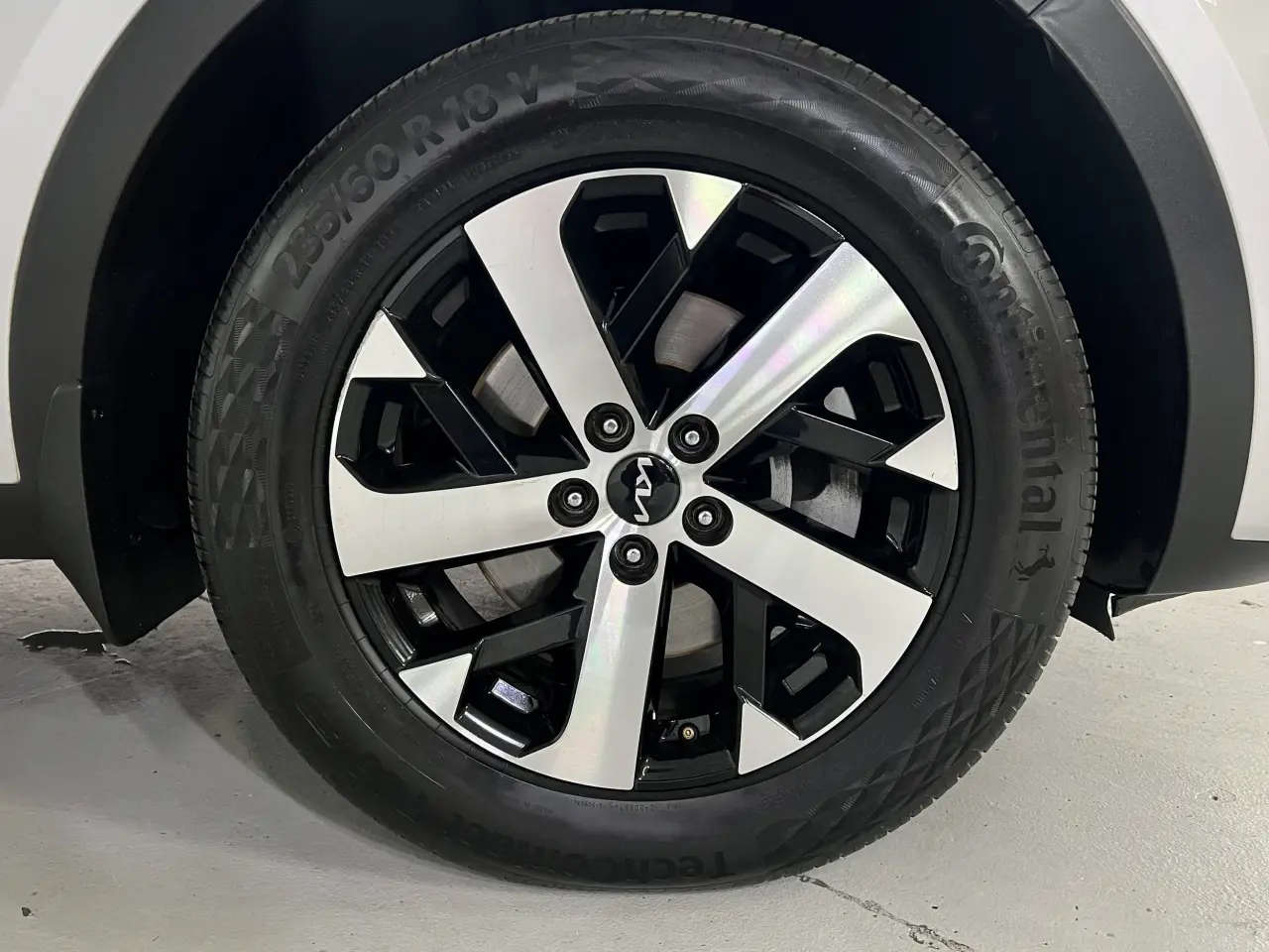 2022 KIA SORENTO Gallery Image 5