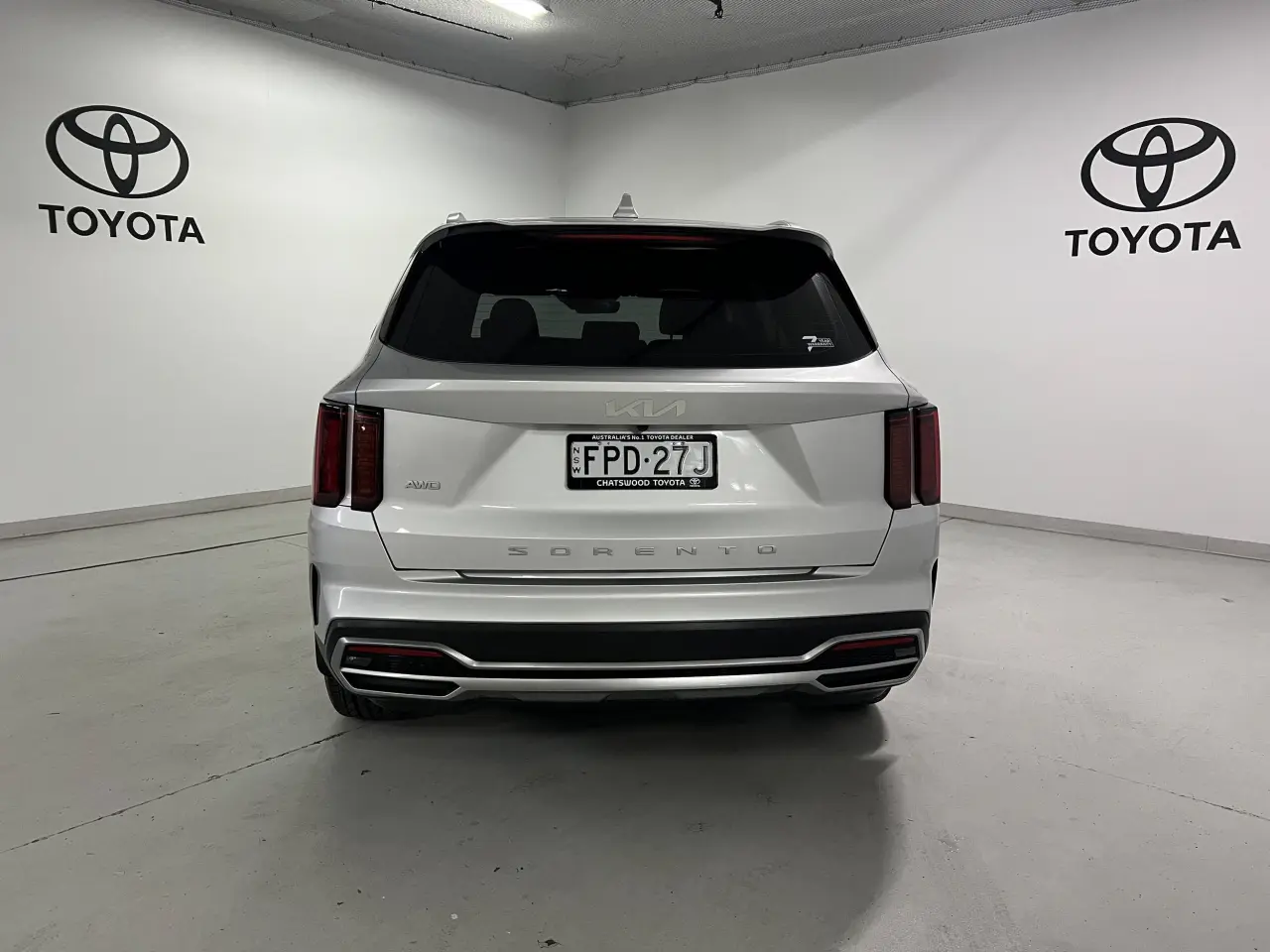 2022 KIA SORENTO Gallery Image 6