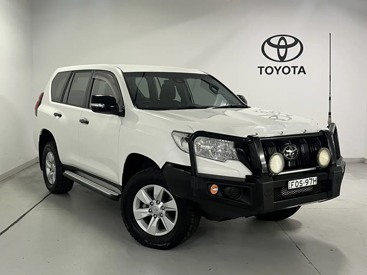 2019 Toyota Prado Gallery Image 1