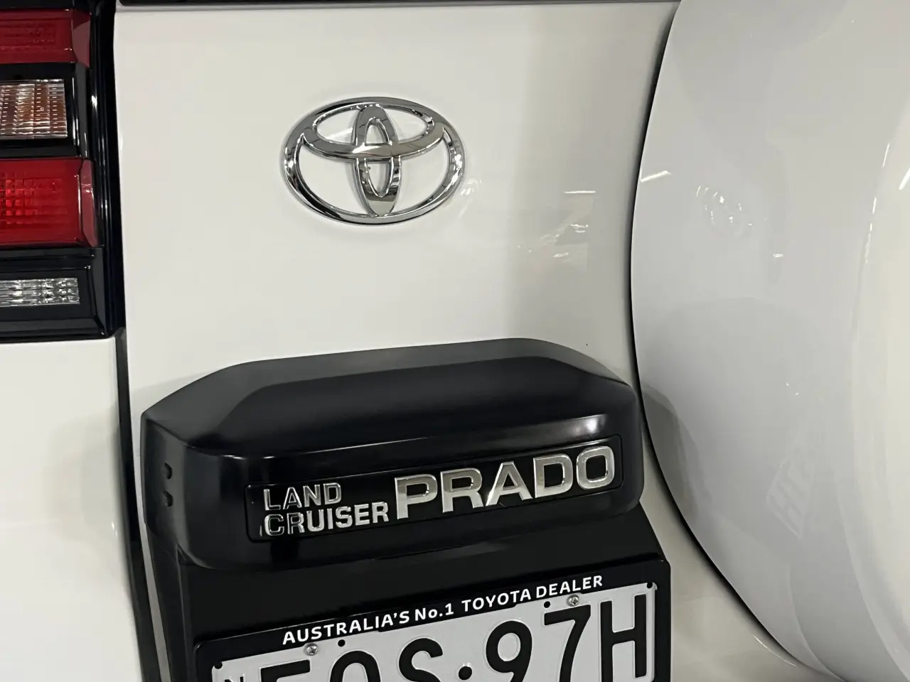 2019 Toyota Prado Gallery Image 13