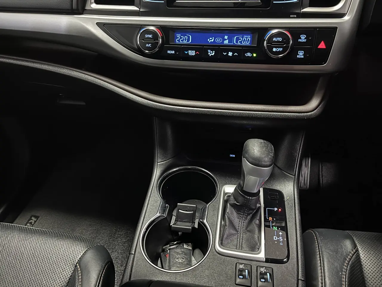 2016 Toyota Kluger Gallery Image 19