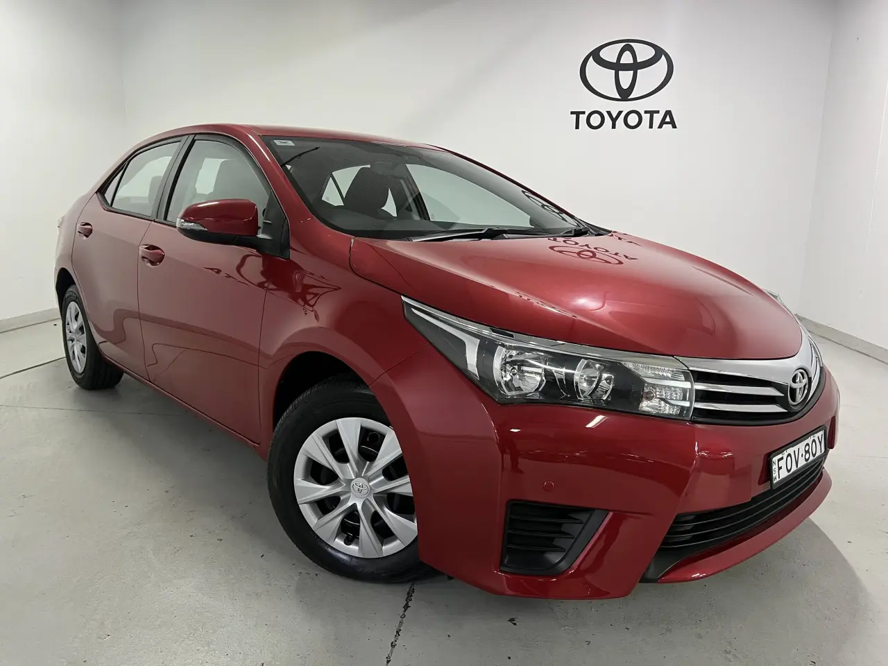 2015 TOYOTA COROLLA Gallery Image 1
