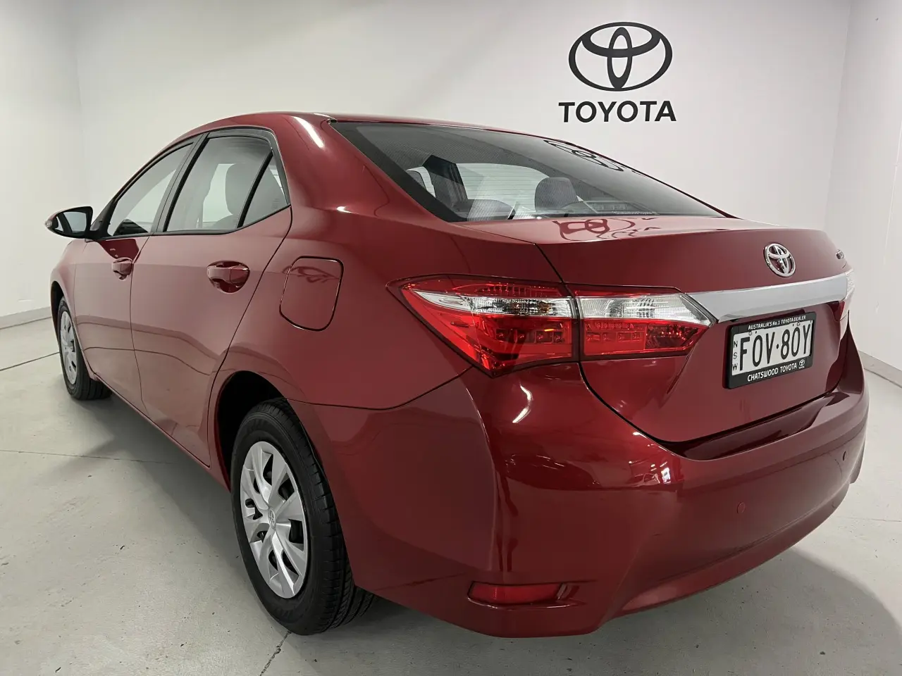 2015 TOYOTA COROLLA Gallery Image 8