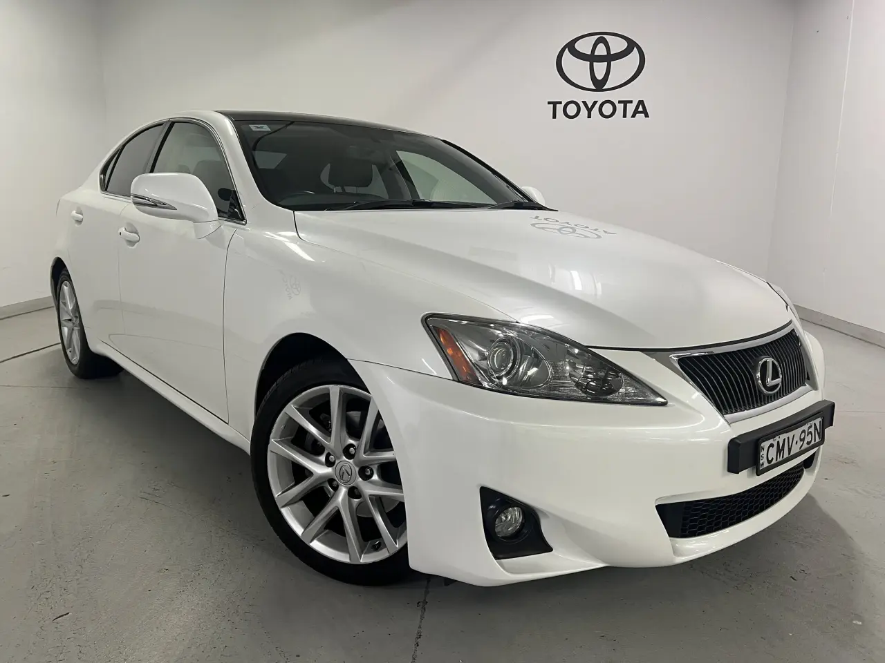 2012 LEXUS IS250 Gallery Image 1