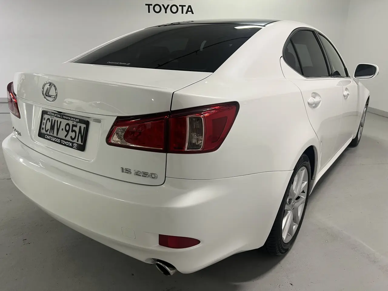 2012 LEXUS IS250 Gallery Image 10