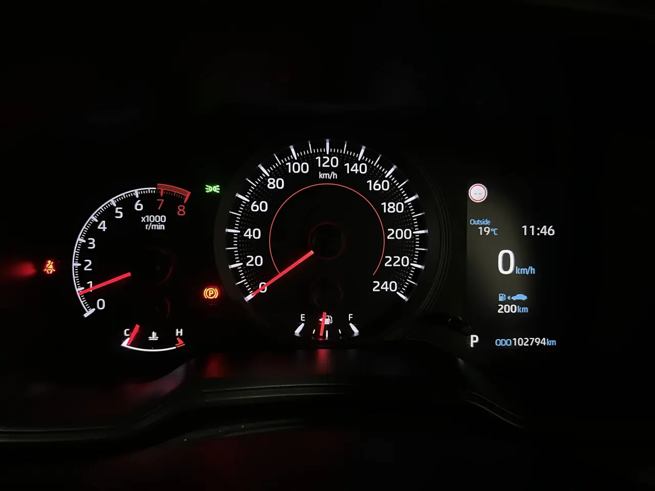 2019 TOYOTA COROLLA Gallery Image 18