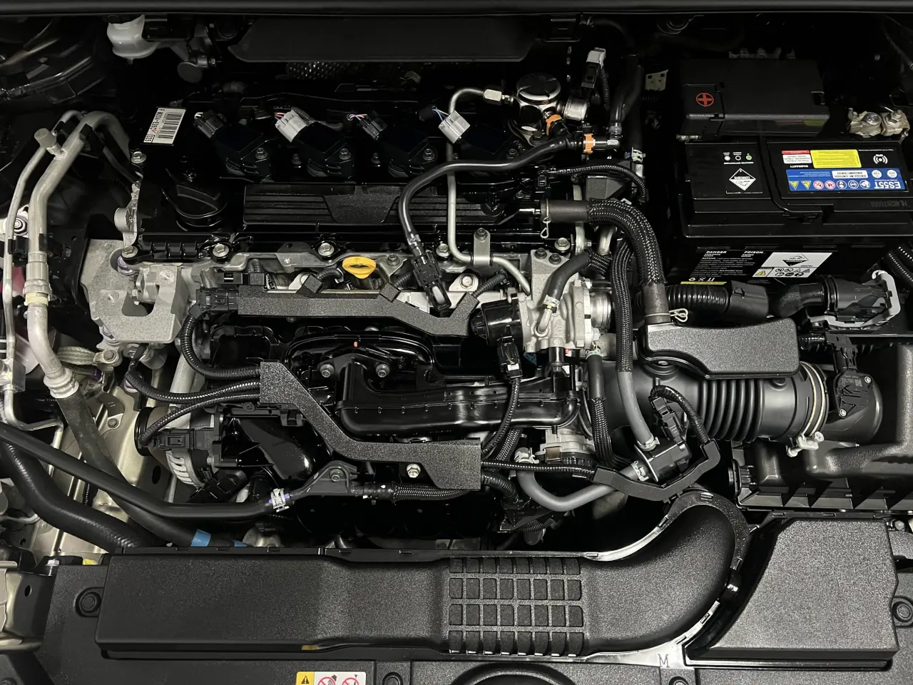 2019 TOYOTA COROLLA Gallery Image 21