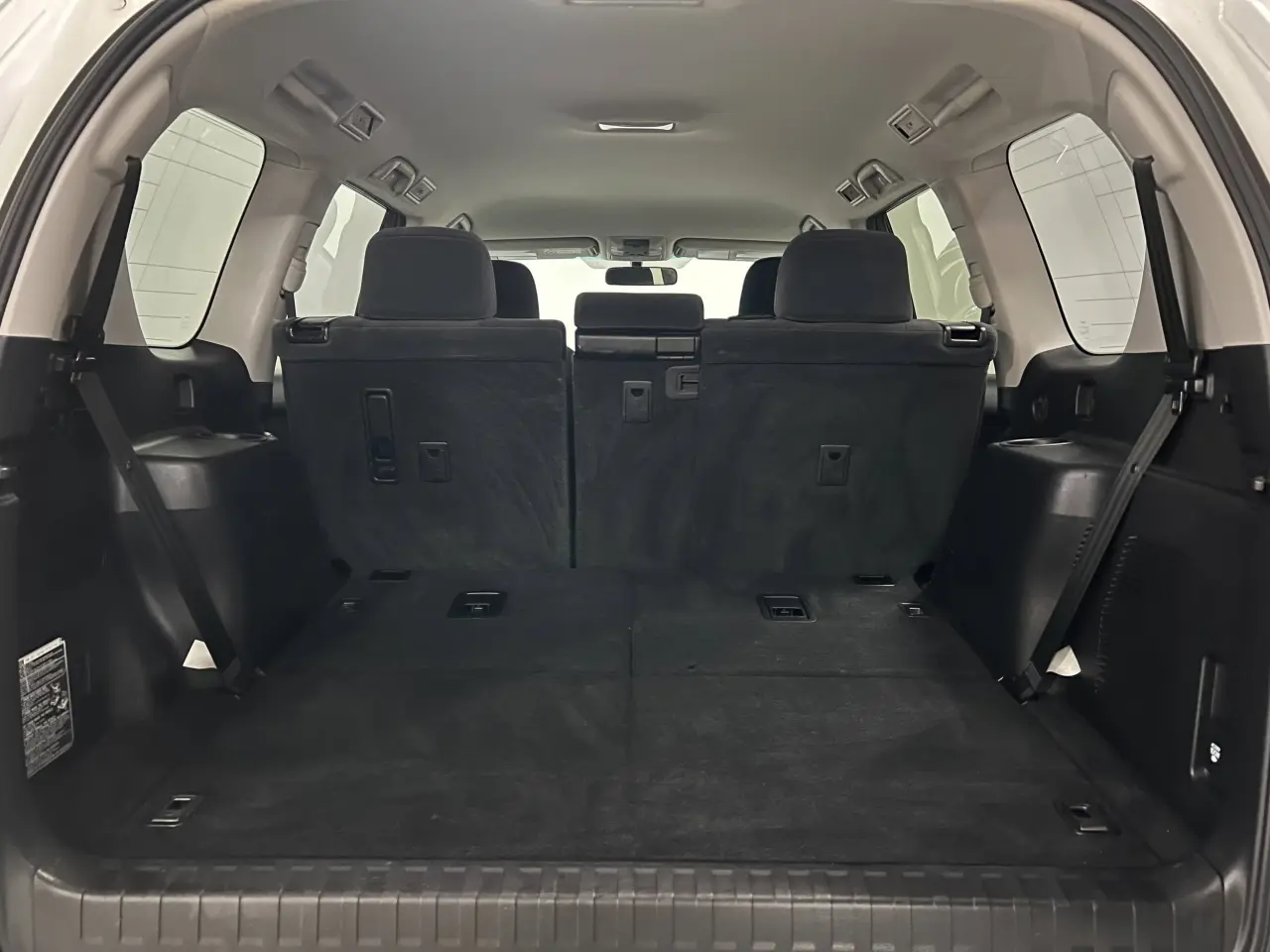 2017 TOYOTA LANDCRUISER Gallery Image 13