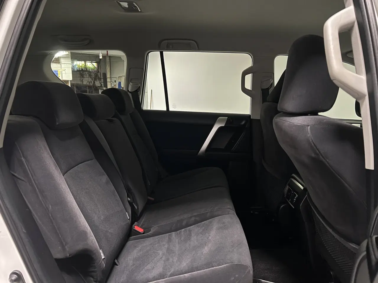 2020 TOYOTA PRADO Gallery Image 11