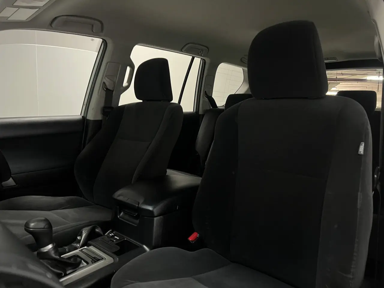 2020 TOYOTA PRADO Gallery Image 15