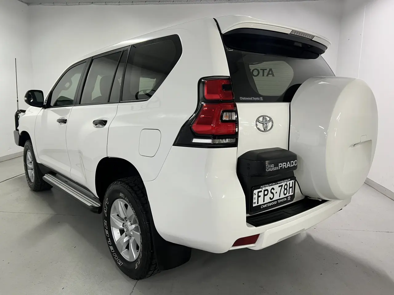 2020 TOYOTA PRADO Gallery Image 8