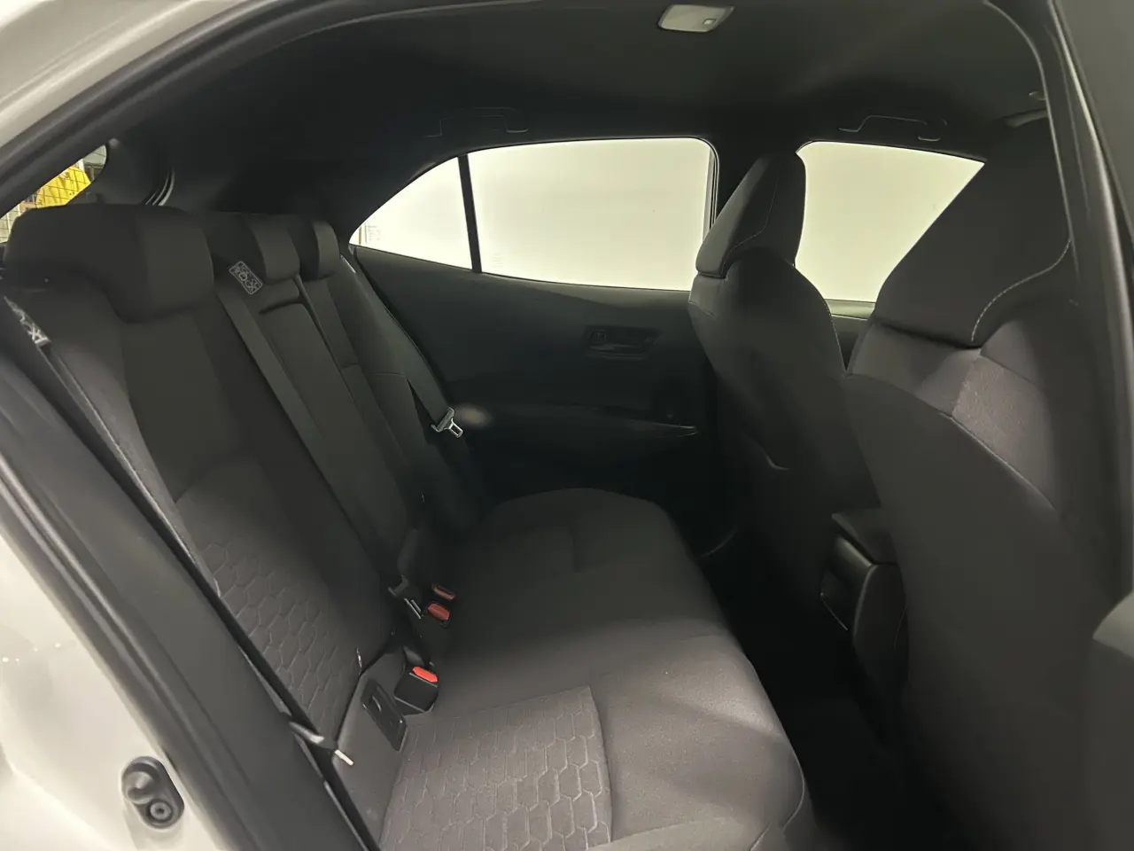 2024 TOYOTA COROLLA Gallery Image 12
