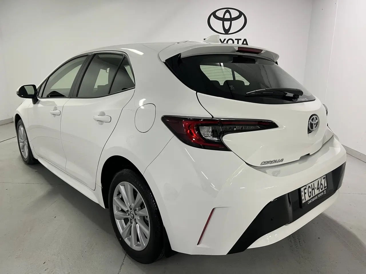 2024 TOYOTA COROLLA Gallery Image 8