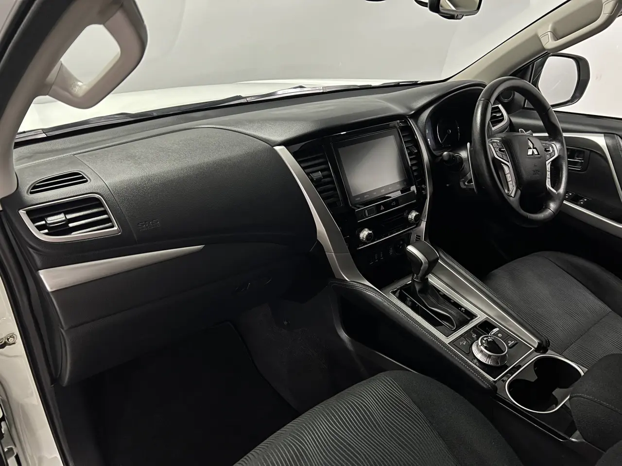 2022 MITSUBISHI PAJERO SPORT Gallery Image 15