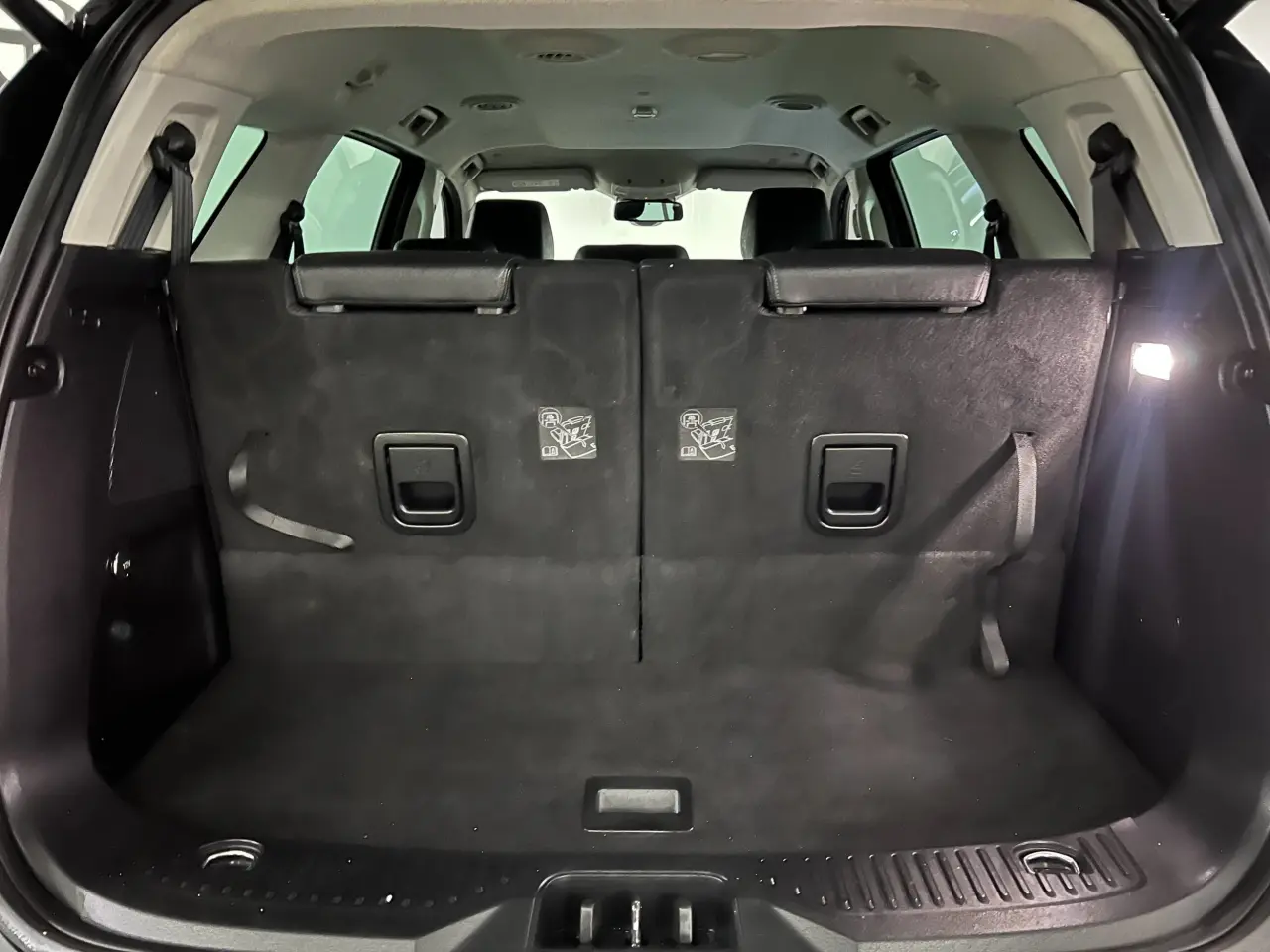 2020 FORD EVEREST Gallery Image 13