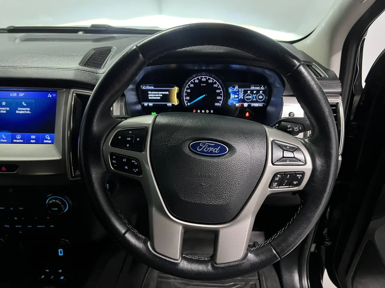 2020 FORD EVEREST Gallery Image 18