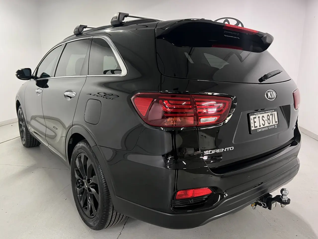 2020 KIA SORENTO Gallery Image 8