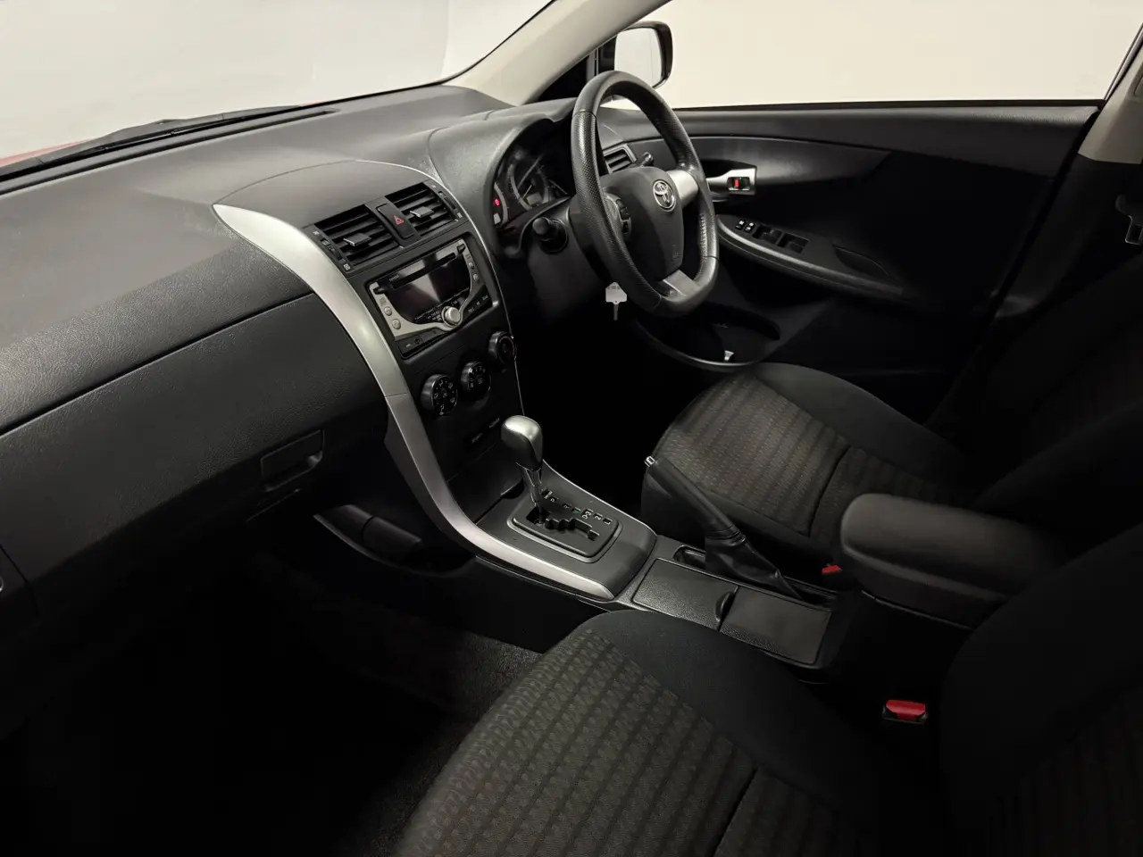2012 TOYOTA COROLLA Gallery Image 13