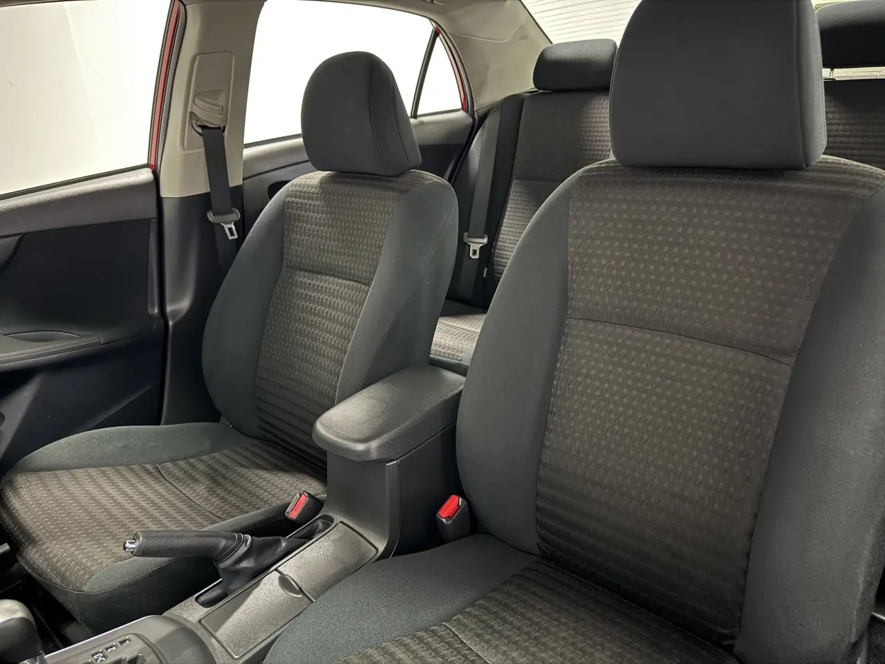 2012 TOYOTA COROLLA Gallery Image 14