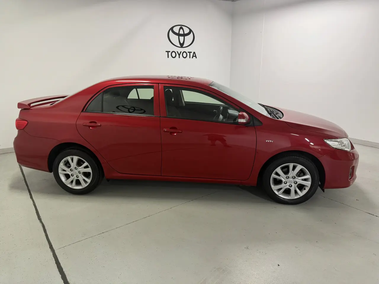 2012 TOYOTA COROLLA Gallery Image 4