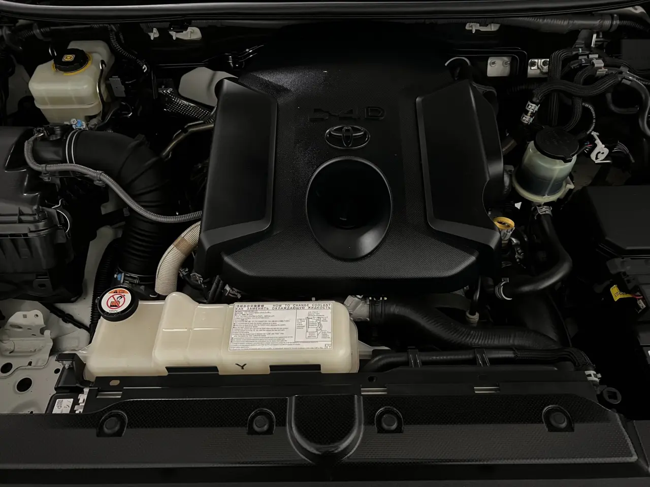 2019 TOYOTA PRADO Gallery Image 21