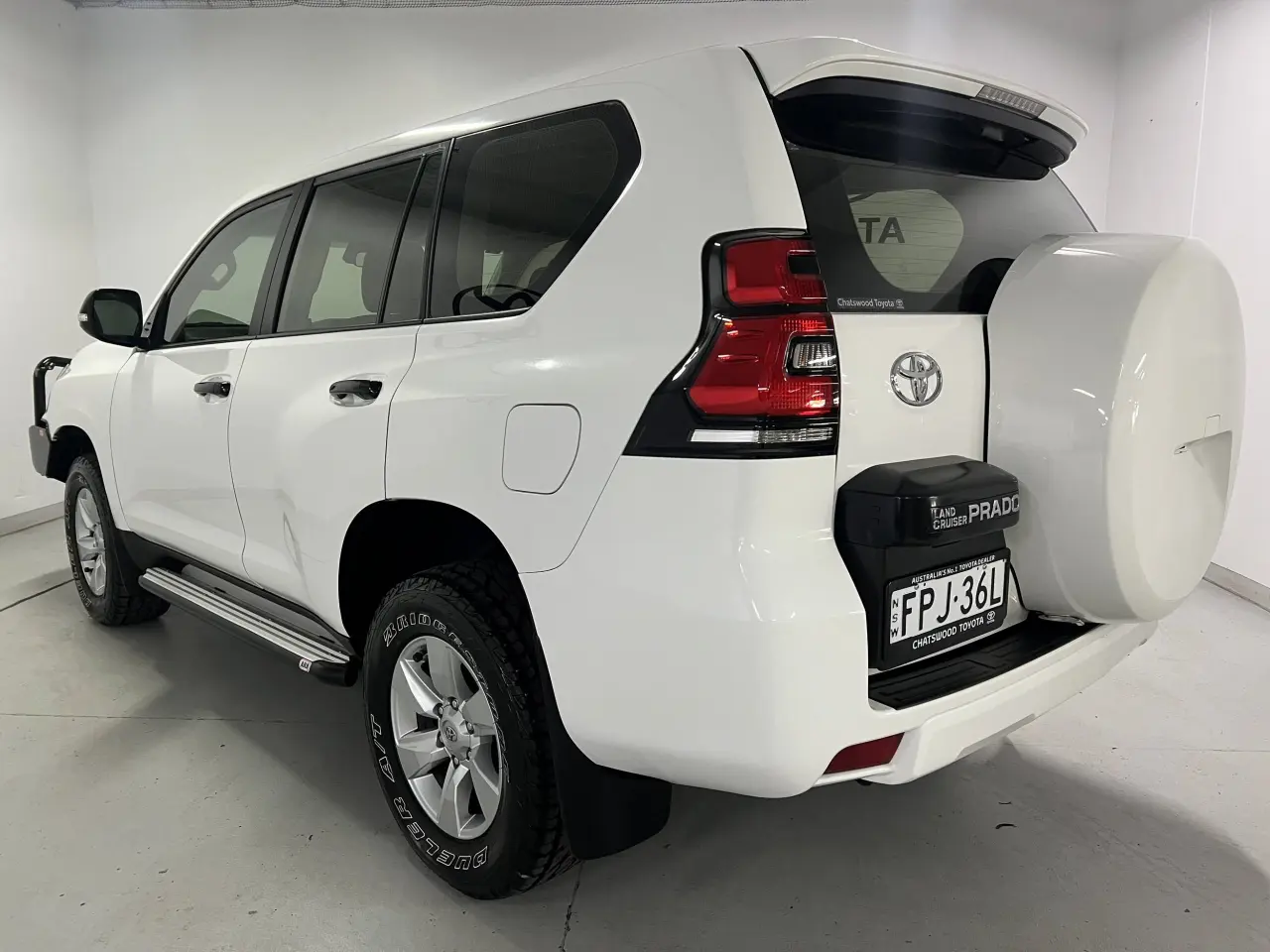 2019 TOYOTA PRADO Gallery Image 8