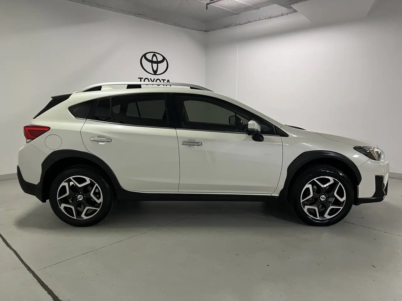 2019 SUBARU XV Gallery Image 4
