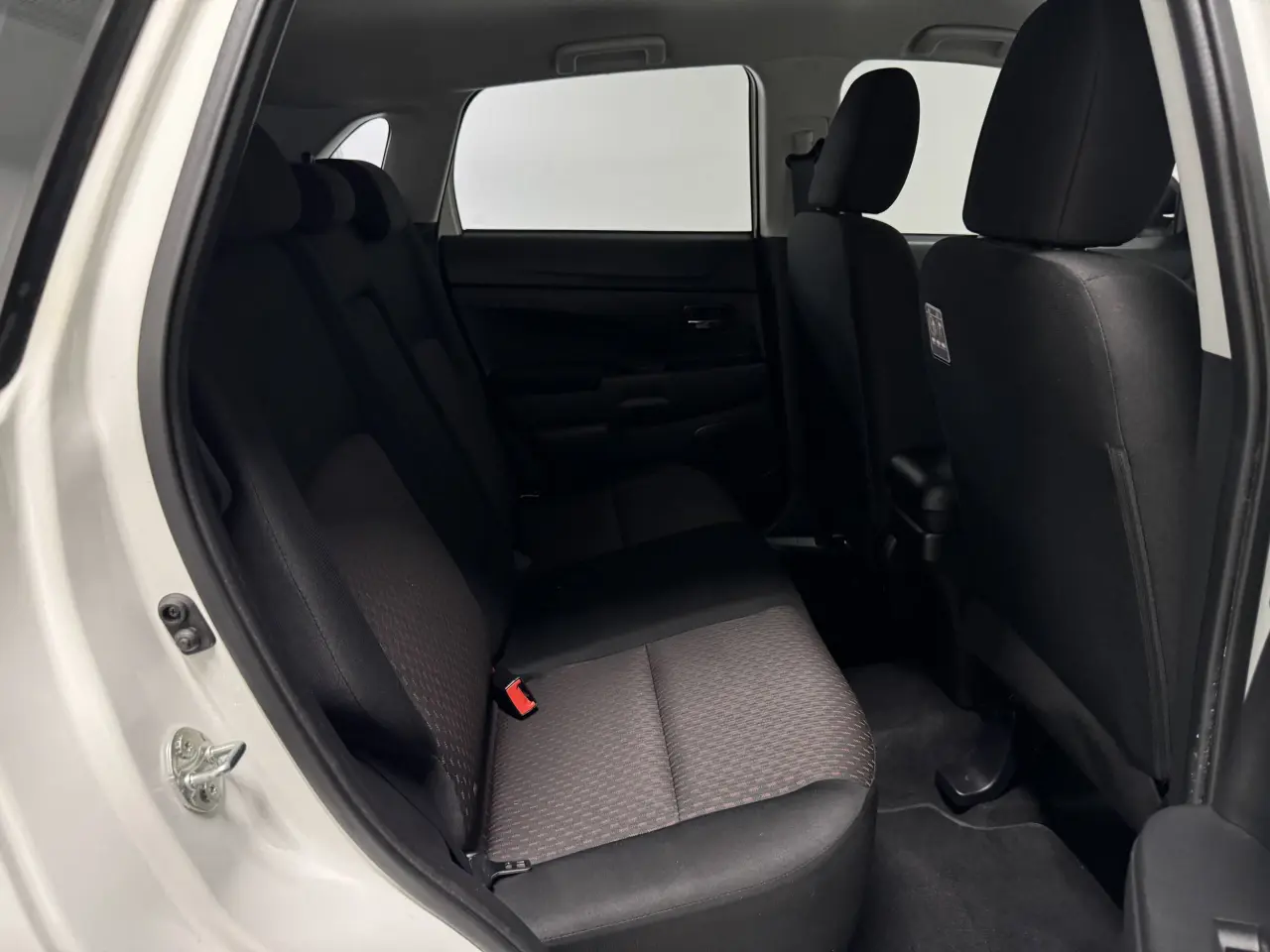 2019 MITSUBISHI ASX Gallery Image 10