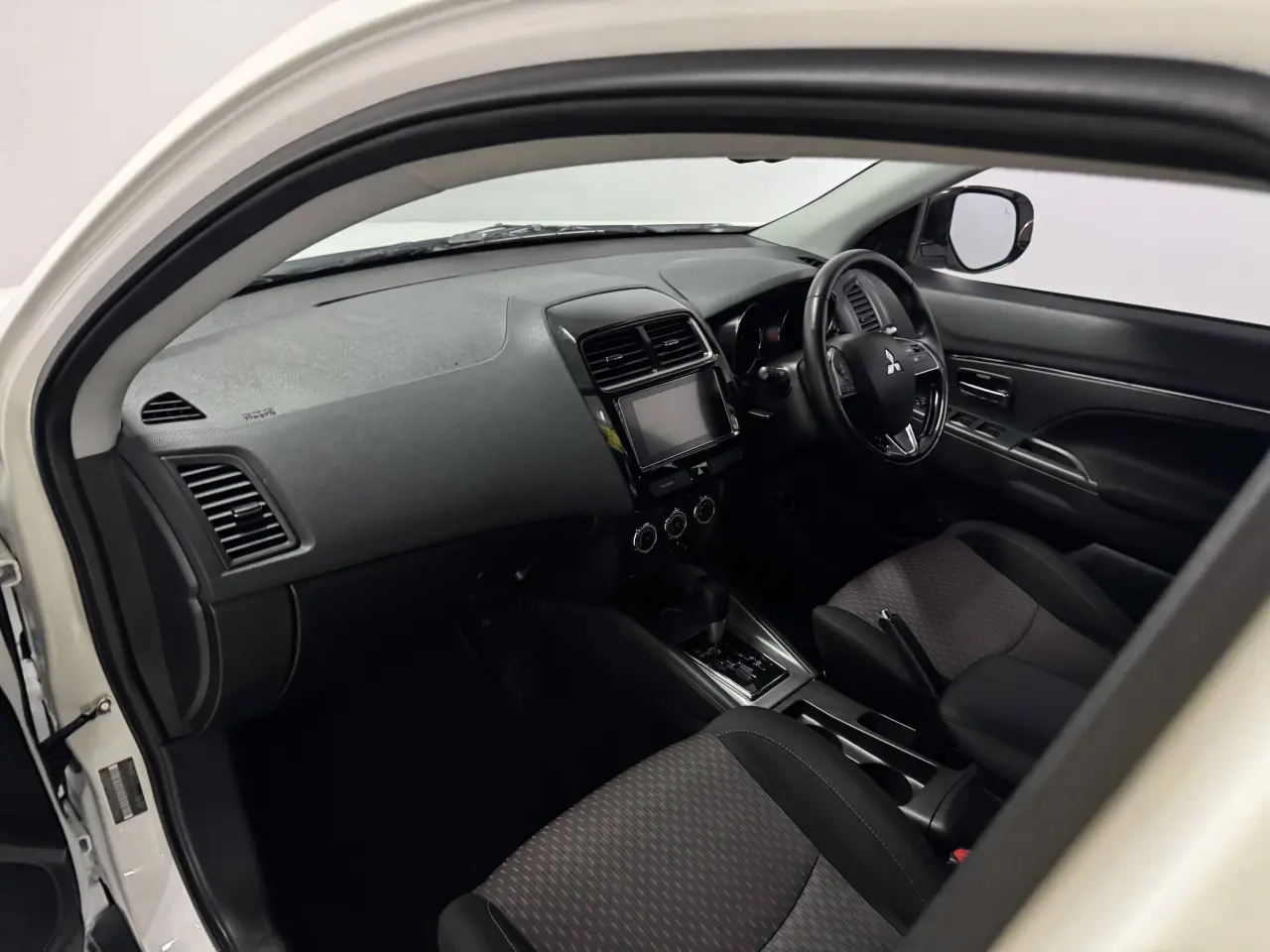 2019 MITSUBISHI ASX Gallery Image 13