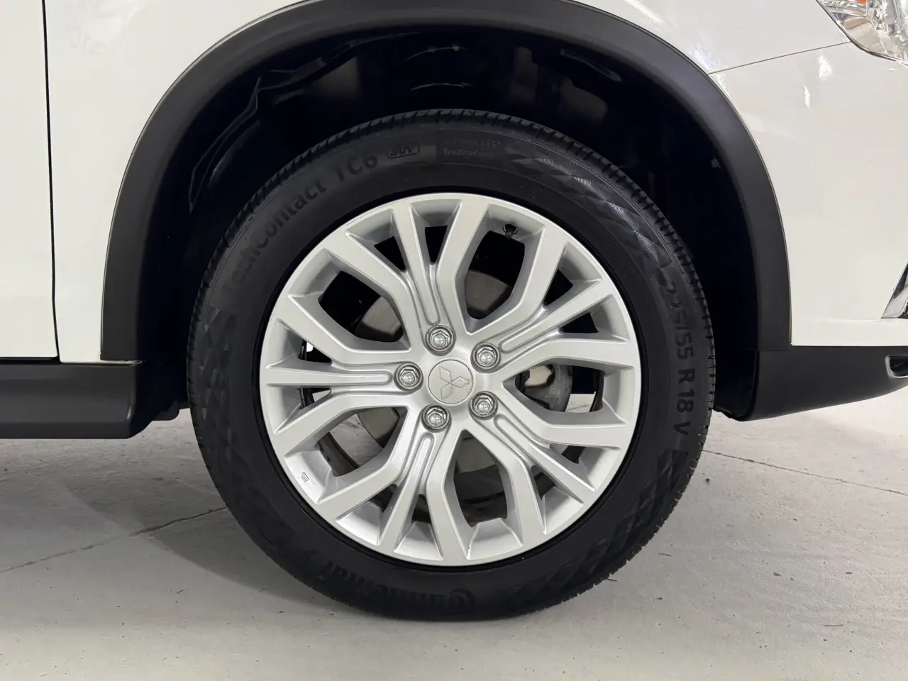 2019 MITSUBISHI ASX Gallery Image 5