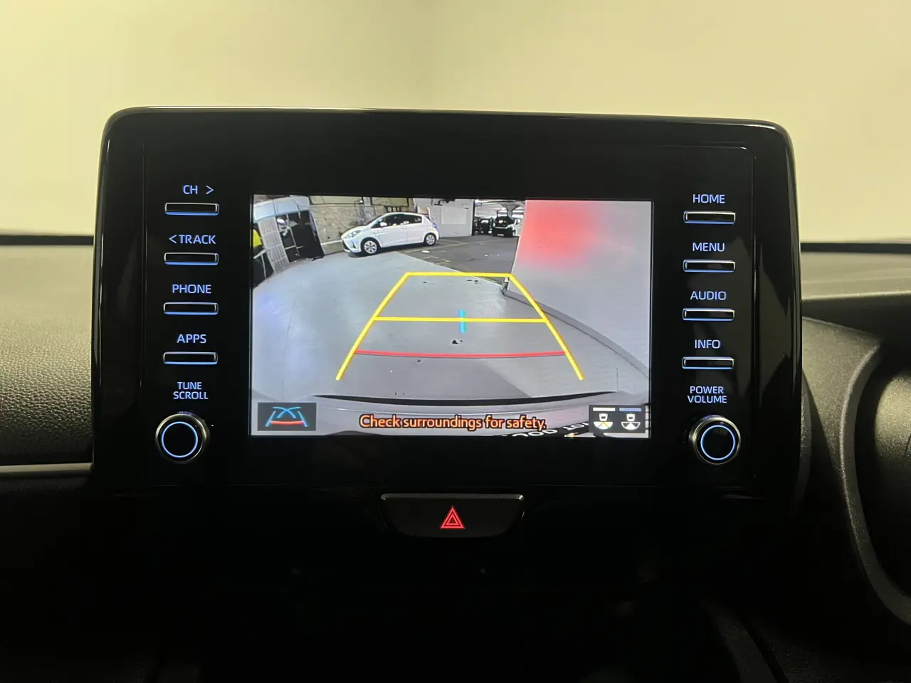 2023 TOYOTA YARIS CROSS Gallery Image 19