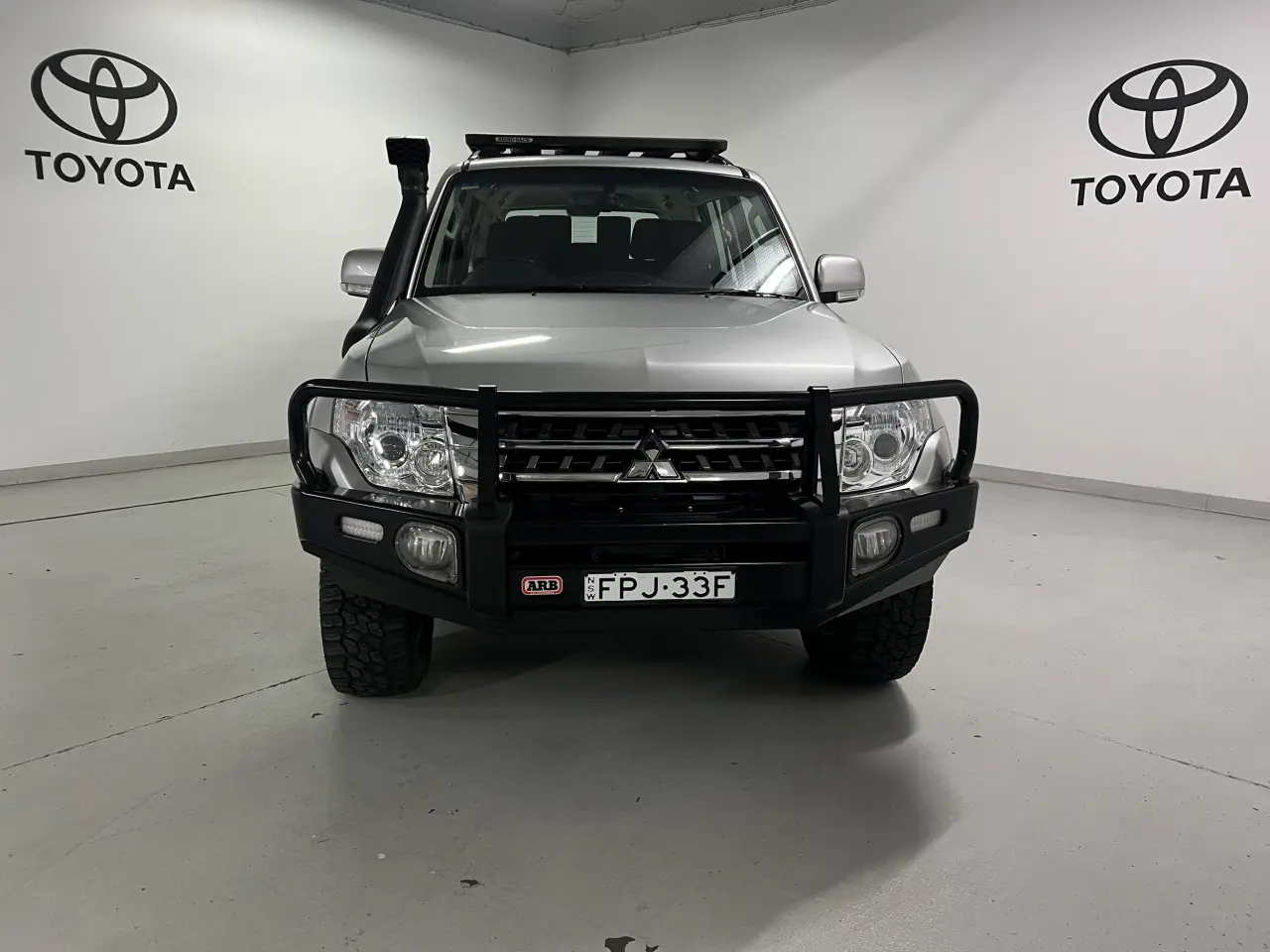 2020 MITSUBISHI PAJERO Gallery Image 2